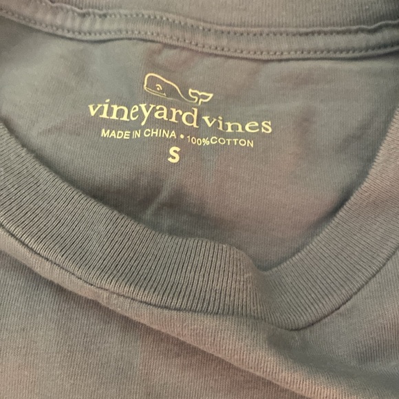 NWT mens Vineyard Vines tee - Picture 3 of 6